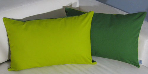 Kissen zweifarbig SERGE hellgrün und dunkelgrün ca. 40x60 cm